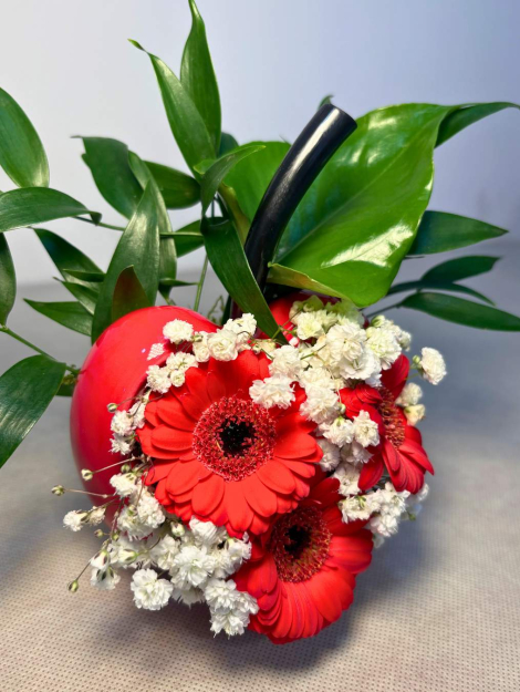 Composizione in vaso piccola rossa